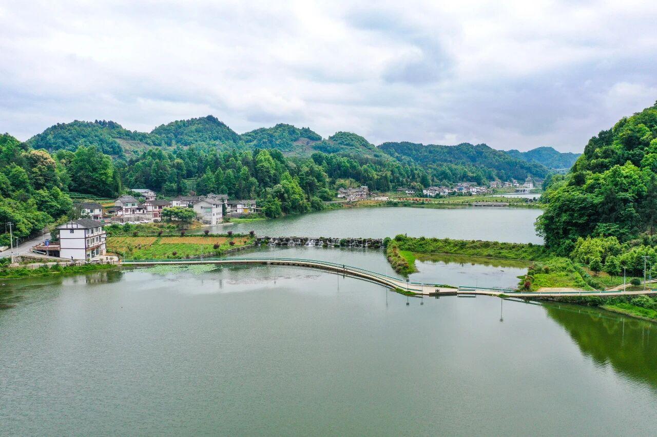 貴州省遵義市湄潭縣大溪溝生態(tài)清潔型小流域治理成效。潘希來 攝.jpg